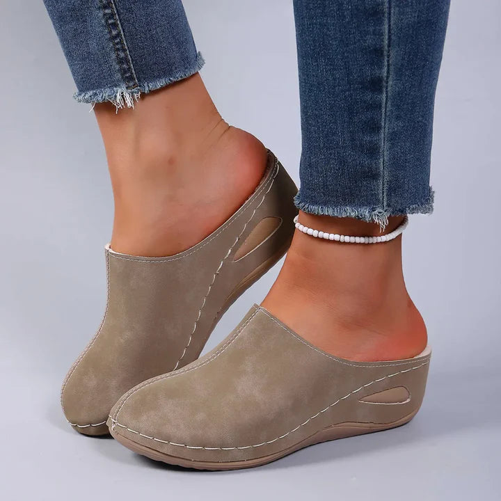 Pantoufle Polarea | +1 Pantoufle offerte